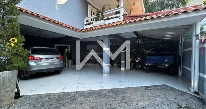 Sobrado de Alto Padrão com 4 quartos e 3 suítes em Condomínio Fechado na Vila Rosália – Sofisticaçã