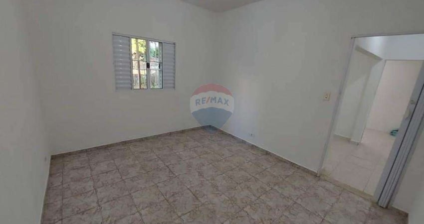 Casa com 1 dormitório para alugar, 40 m² por R$ 1.300/mês - Vila Mangalot - São Paulo/SP