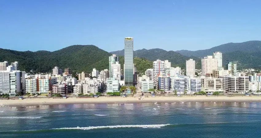 Apartamento Frente mar com mais de 2.400m² de área de lazer
