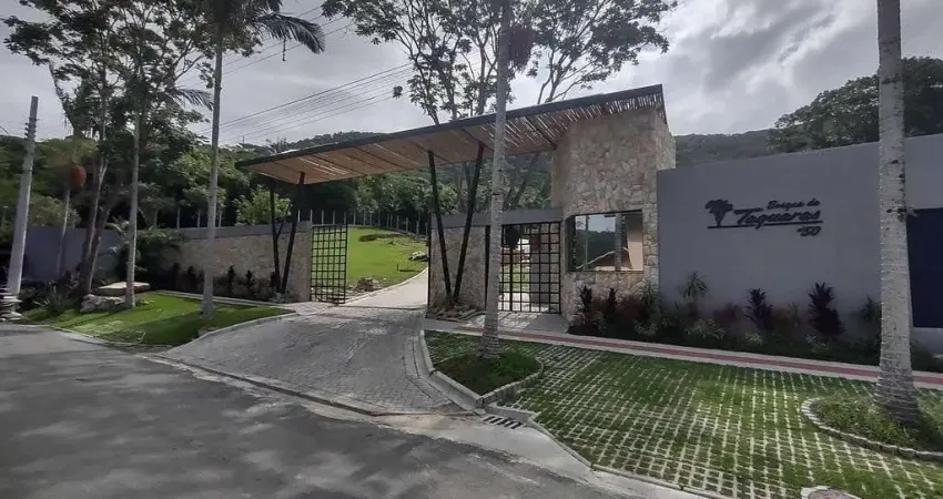Terreno Lotes de condominio em Taquaras  -  Balneário Camboriú