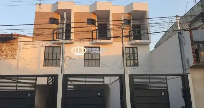 SOBRADOS NOVOS DE 3 DORMITORIOS E 2 VAGAS PROXIMO AO METRO!!