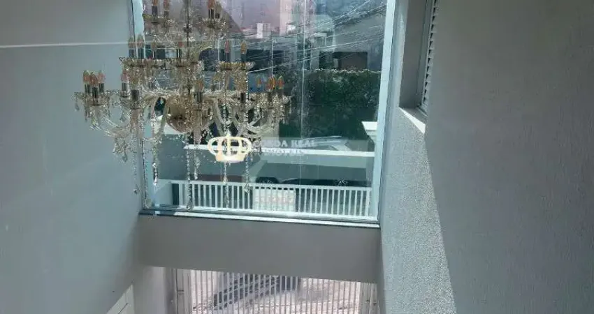 Apartamento a venda com ampla varanda na patriarca pronto para morar