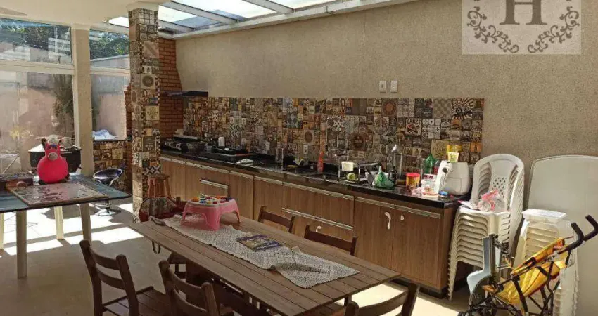 Sobrado com 4 dormitórios à venda, 245 m² por R$ 1.100.000,00 - Condomínio Bela Vista - Caçapava/SP