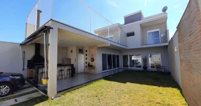 Sobrado com 3 dormitórios à venda, 250 m² por R$ 750.000,00 - Village das Flores - Caçapava/SP