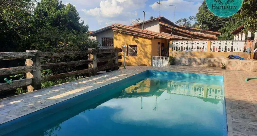 Chácara com 2 dormitórios à venda, 1032 m² por R$ 750.000,00 - Guamirim - Caçapava/SP