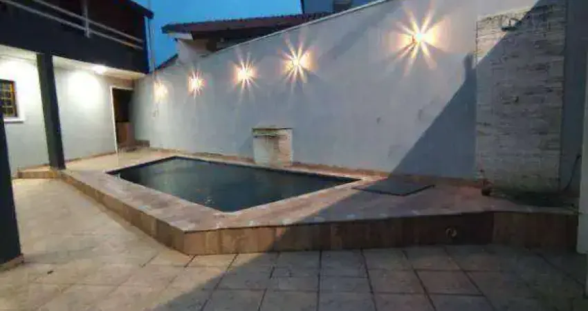 Sobrado com 3 dormitórios à venda, 350 m² por R$ 742.000,00 - Borda da Mata - Caçapava/SP