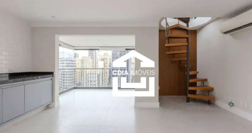 Cobertura à venda com 2 dormitórios sendo 1 suíte, 3 banheiros e 2 vagas de garagem, localizado em Pinheiros.