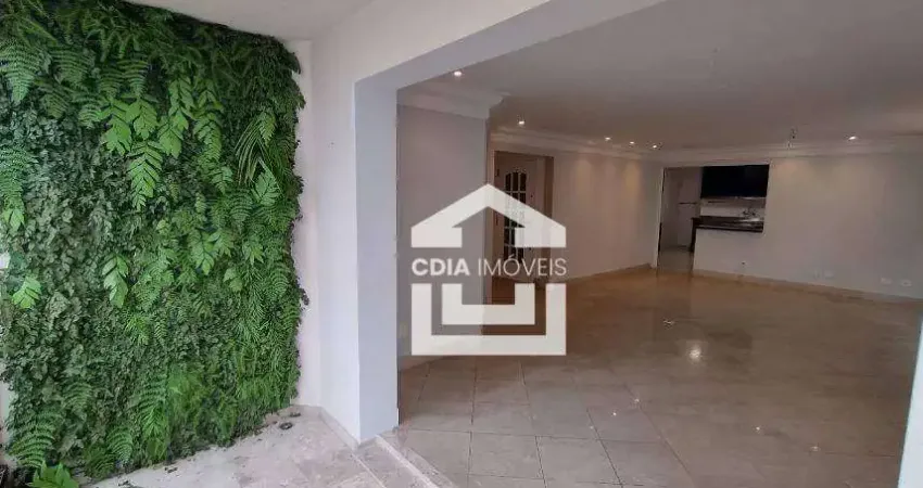 Apartamento à venda com 3 suítes, 4 banheiros, 1 lavabo e 3 vagas de garagem. Localizado na Vila Madalena.