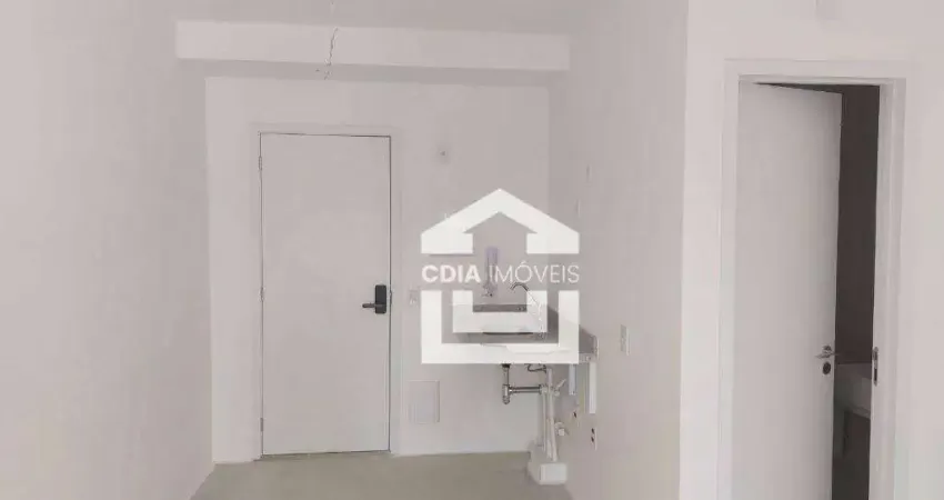 Studio à venda com 1 dormitório e 1 banheiro. Localizado em Pinheiros.