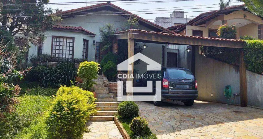 Casa com 3 dormitórios à venda, 168 m² por R$ 860.000,00 - Granja Viana II - Cotia/SP