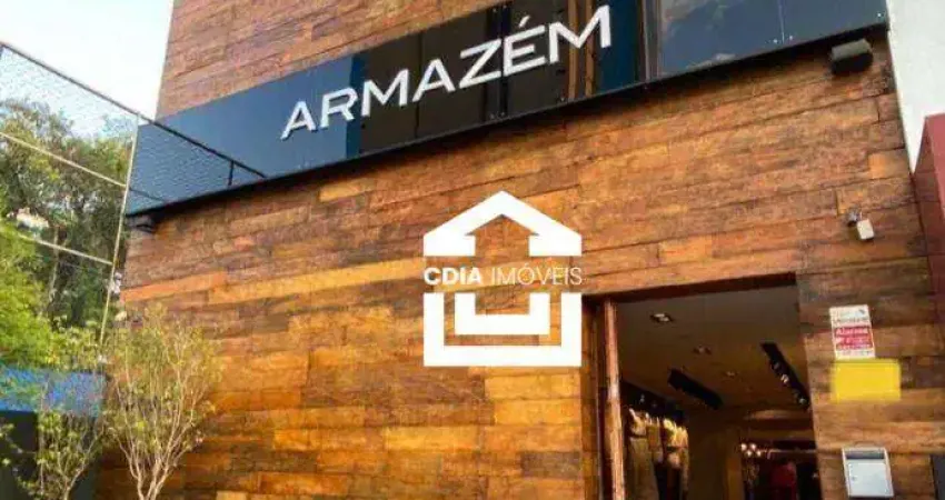 Sobrado à venda, 350 m² por R$ 7.200.000,00 - Itaim - São Paulo/SP