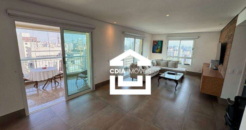Apartamento à venda com 4 dormitórios sendo 3 suítes, 5 banheiros e 4 vagas de garagem, localizado no Jardim Paulista.