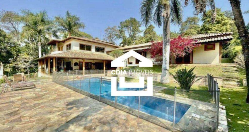 Casa com 4 dormitórios à venda, 540 m² por R$ 2.500.000 - Granja Viana - Fazendinha - Carapicuíba/SP
