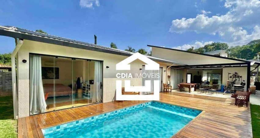 Casa com 3 dormitórios à venda, 277 m² por R$ 1.890.000,00 - Granja Viana - Miolo da Granja - Cotia/SP