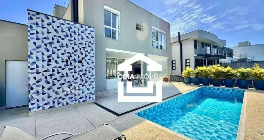 Casa com 3 dormitórios à venda, 281 m² por R$ 3.583.000,00 - Granja Viana - Vintage - Cotia/SP