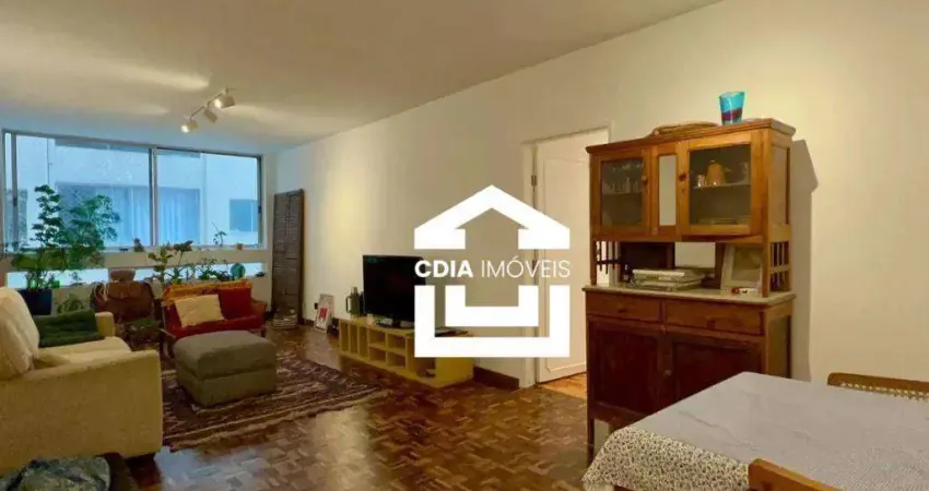 Apartamento à venda com 3 dormitórios sendo 1 suíte, 2 banheiros e 2 vagas de garagem, localizado no jardim paulista.