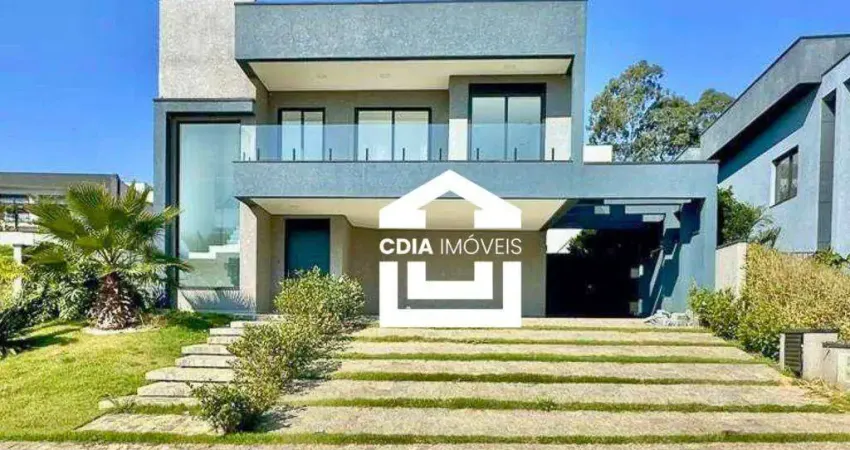 Casa com 3 dormitórios à venda, 374 m² por R$ 2.900.000,00 - Granja Viana - Vintage - Embu das Artes/SP