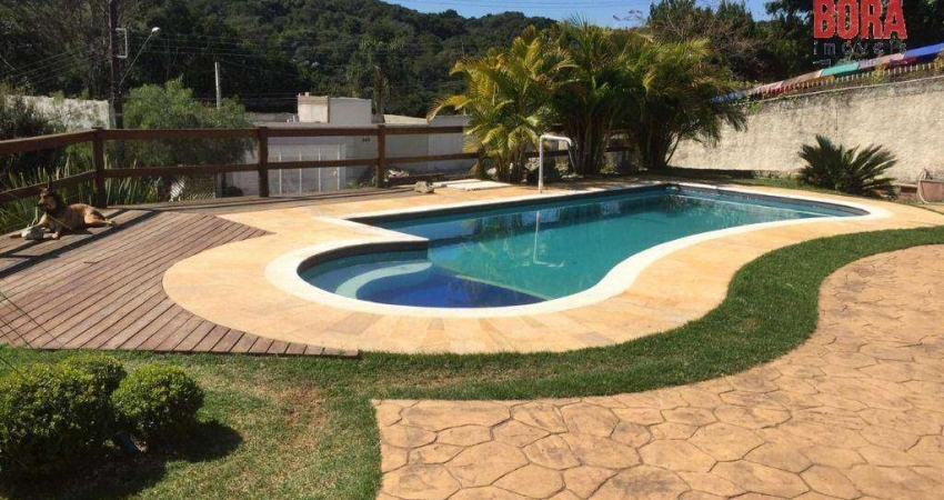Casa com 3 dormitórios à venda, 300 m² por R$ 1.680.000,00 - Alpes de Mairiporã - Mairiporã/SP