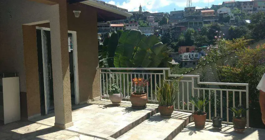 Casa com 4 dormitórios à venda, 245 m² por R$ 850.000,00 - Estancia da Serra - Mairiporã/SP