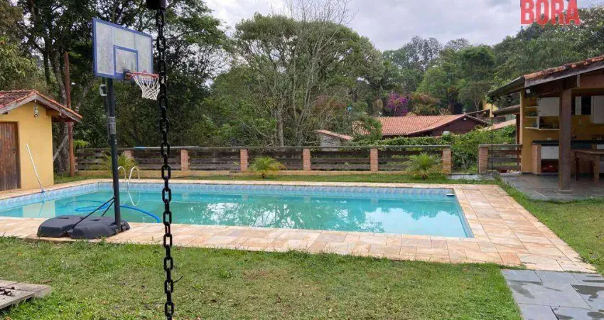 Casa com 4 dormitórios à venda por R$ 1.390.000,00 - Pirucaia - Mairiporã/SP