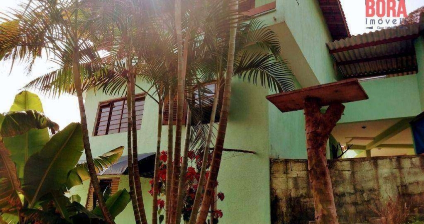 Casa com 4 dormitórios à venda, 198 m² por R$ 570.000,00 - Barreiro - Mairiporã/SP