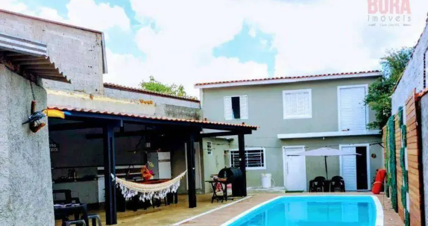 Casa com 2 dormitórios à venda, 232 m² por R$ 690.000,00 - Jardim Suíço - Mairiporã/SP