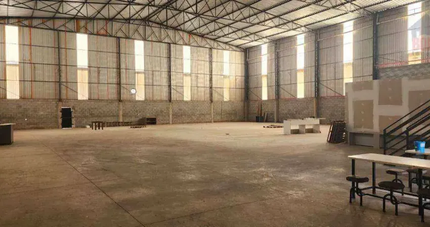 Galpão para alugar, 1800 m² por R$ 30.000,00/mês - Guaxinduva - Atibaia/SP