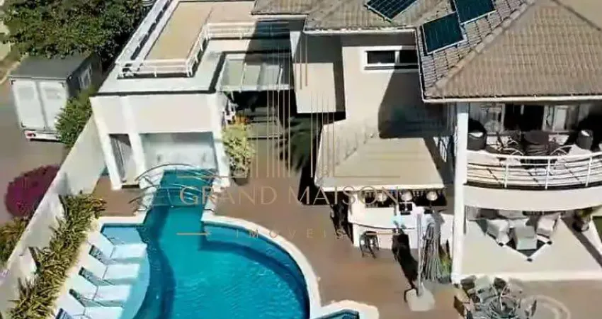 Casa a venda com 5 quartos 630m² no Canal Palmer em Cabo Frio