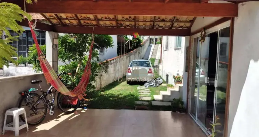 Casa à venda com 2 quartos no Bosque do Peró em Cabo Frio