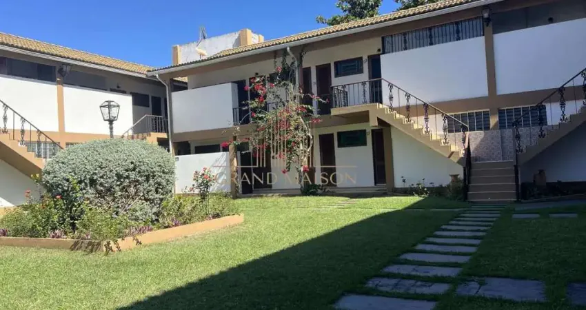 Casa a venda com 1 quarto em condomínio no portinho, cabo frio.