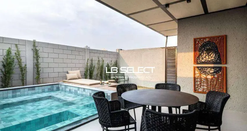 Sobrado no condominio Cittadella 57 com três quartos e varanda gourmet.