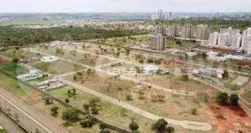 Terreno no bairro Jardim Botânico com 250 metros quadrados.