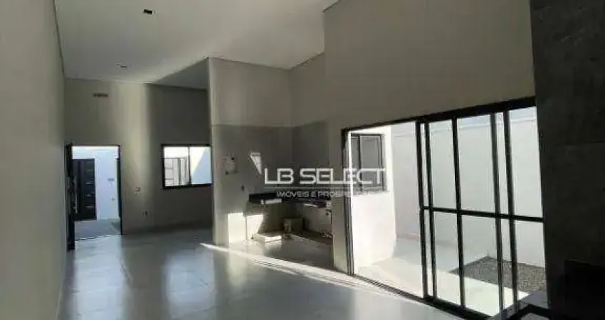 Casa no bairro Novo Mundo com três quartos sendo uma suíte e área gourmet.