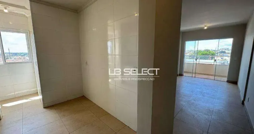 Apartamento com 3 dormitórios à venda, 78 m² por R$ 390.000,00 - Presidente Roosevelt - Uberlândia/MG