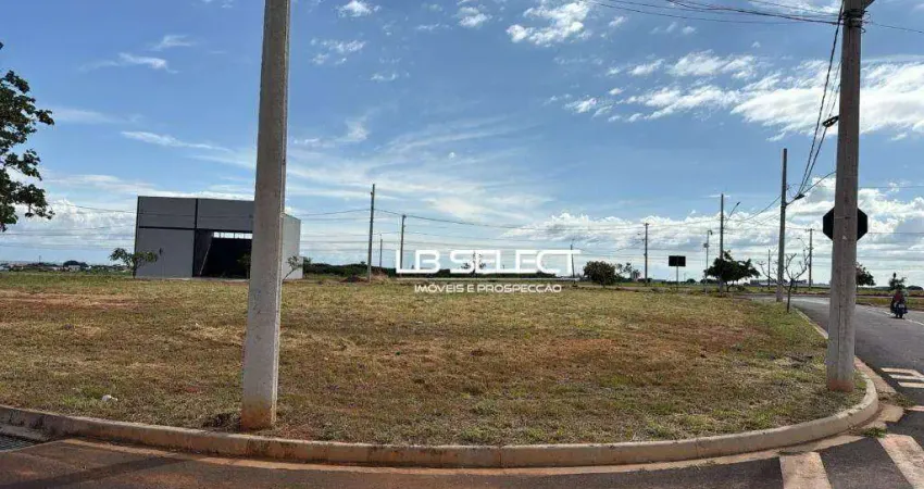 Terreno de esquina no Praça Alto Umuarama com 367 metros quadrados.