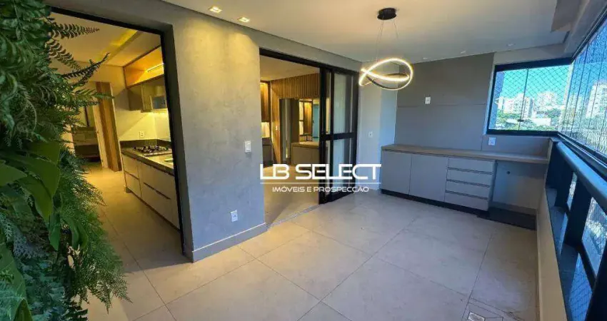 Apartamento no bairro Copacabana com três suítes e varanda gourmet.