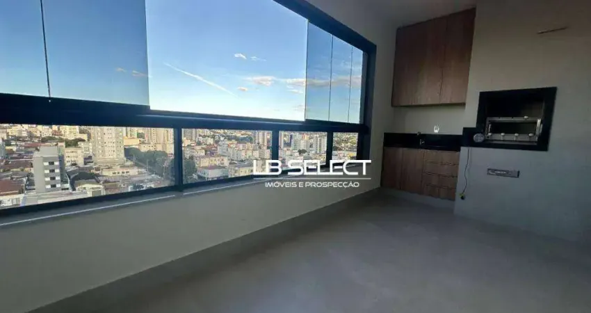 Apartamento no bairro Santa Mônica com três quartos e varanda gourmet.
