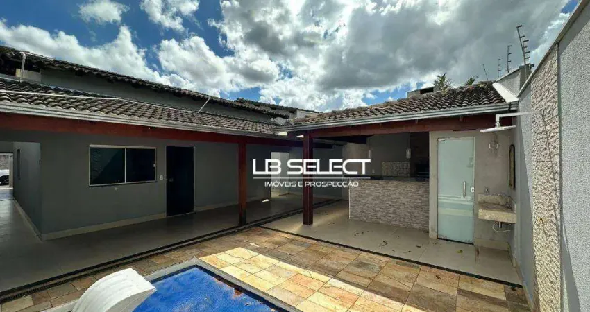 Casa com 3 dormitórios à venda, 200 m² por R$ 649.000,00 - Jardim Europa - Uberlândia/MG