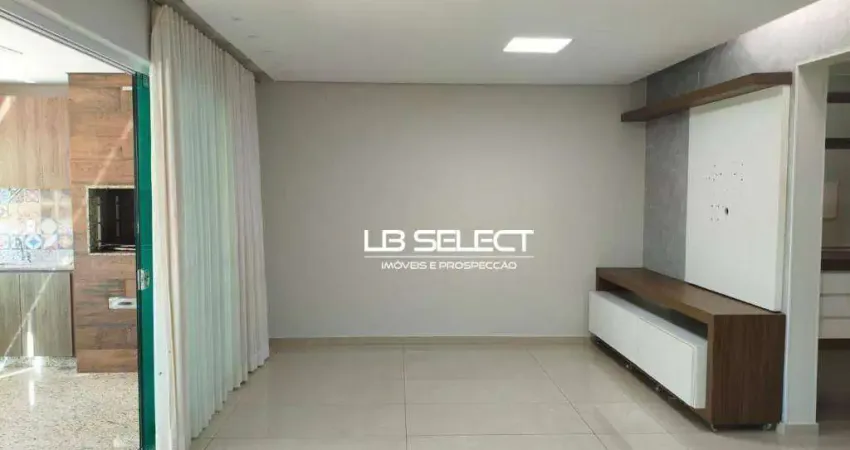Apartamento no bairro finotti com três quartos, uma suíte e duas vagas de garagem.
