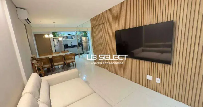 Apartamento no bairro Patrimônio com dois quartos, suítes e varanda