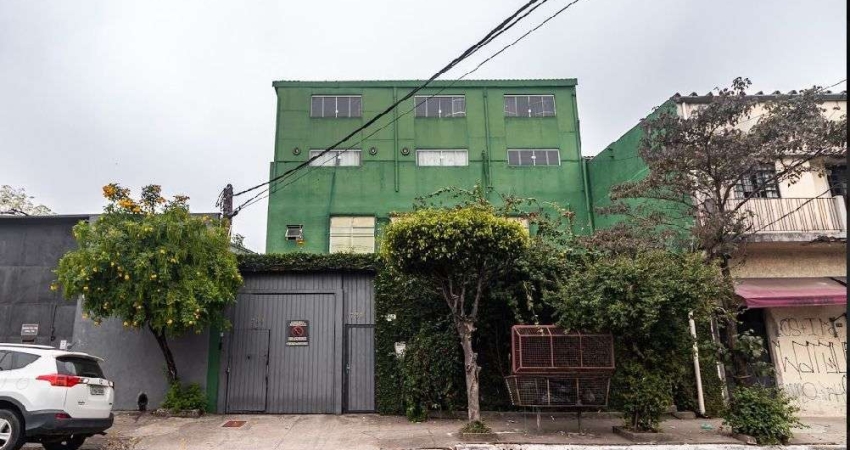 Prédio Comercial 1400 m2 no Carrão