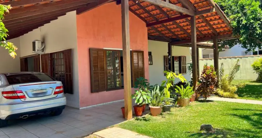Casa para Venda em Florianópolis, Ingleses do Rio Vermelho, 3 dormitórios, 1 suíte, 3 banheiros, 3 vagas
