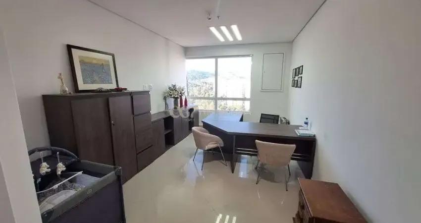 Sala comercial para alugar na Avenida dos Parques, 45, Alphasitio, Santana de Parnaíba