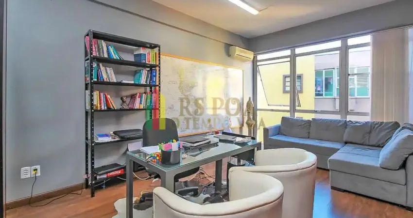 Sala comercial à venda na Avenida Protásio Alves, 3504, Petrópolis, Porto Alegre