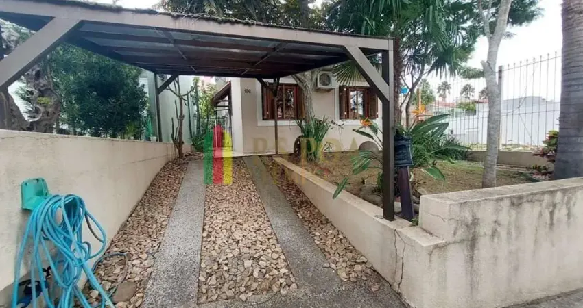 Casa em condomínio fechado com 2 quartos à venda na Rua Derocy Peres da Palma, 106, Lomba do Pinheiro, Porto Alegre