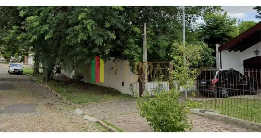 Terreno à venda na Rua São Francisco de Assis, 591, Santo Antônio, Porto Alegre