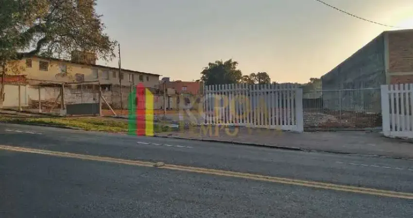 Terreno à venda na Avenida Saturnino de Brito, 812, Vila Jardim, Porto Alegre