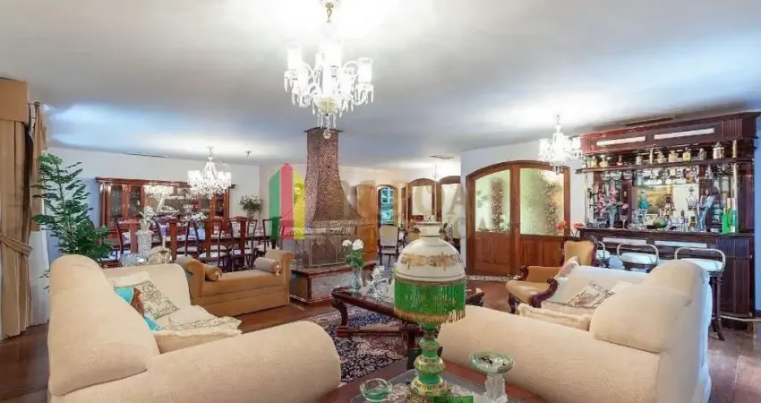 Casa com 4 quartos à venda na Rua Cariri, 142, Vila Assunção, Porto Alegre