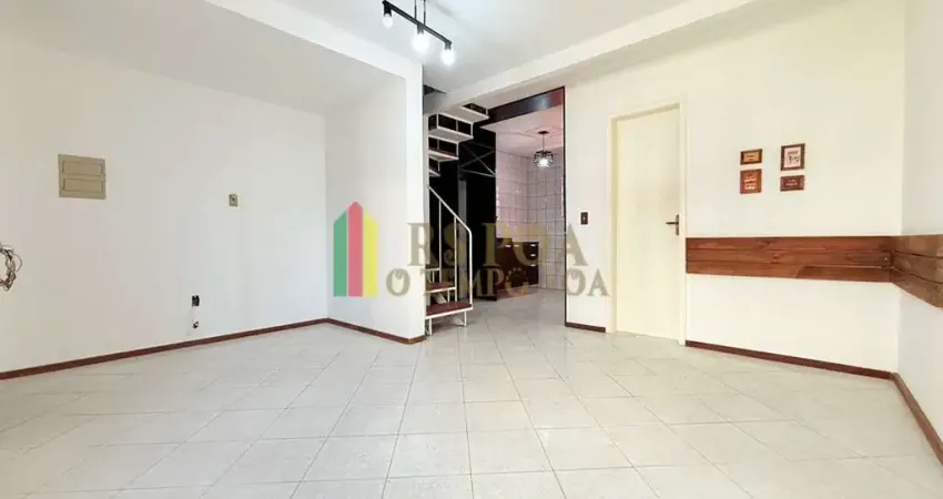 Casa em condomínio fechado com 3 quartos à venda na Avenida Monte Cristo, 100, Vila Nova, Porto Alegre