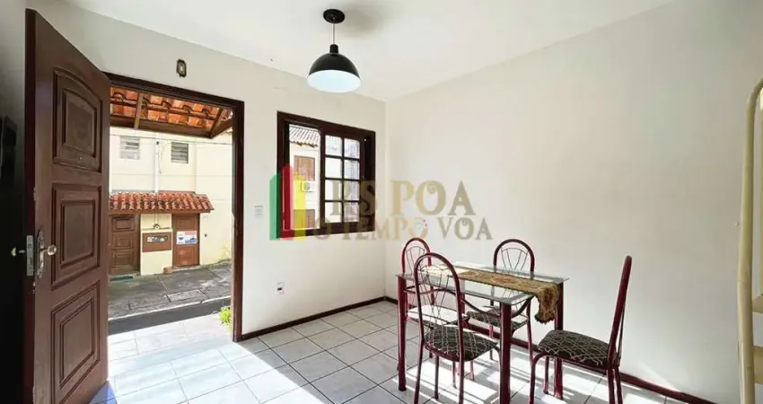 Casa em condomínio fechado com 2 quartos à venda na Avenida Monte Cristo, 100, Vila Nova, Porto Alegre